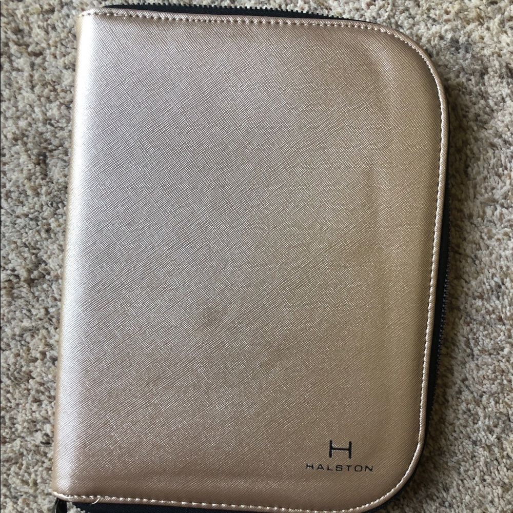 Travel jewelry box
